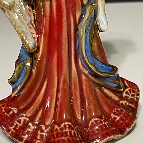 Vtg Beautiful Ceramic Angel Tii Collections With Red Dress Holding Book - Picture 9 of 11
